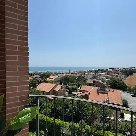 Re Del Mare - Wi-fi Parking Terrace * Porto SantʼElpidio