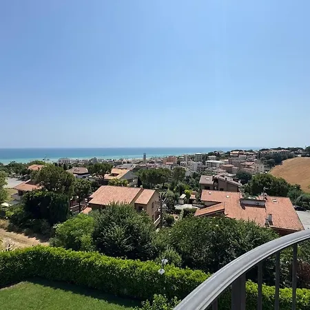 Re Del Mare - Wi-fi Parking Terrace Apartman Porto SantʼElpidio